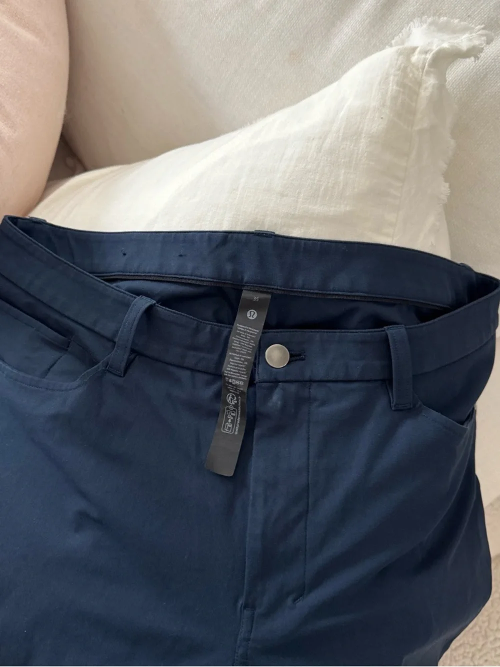 Lululemon ABC pants - Picture 3 of 5
